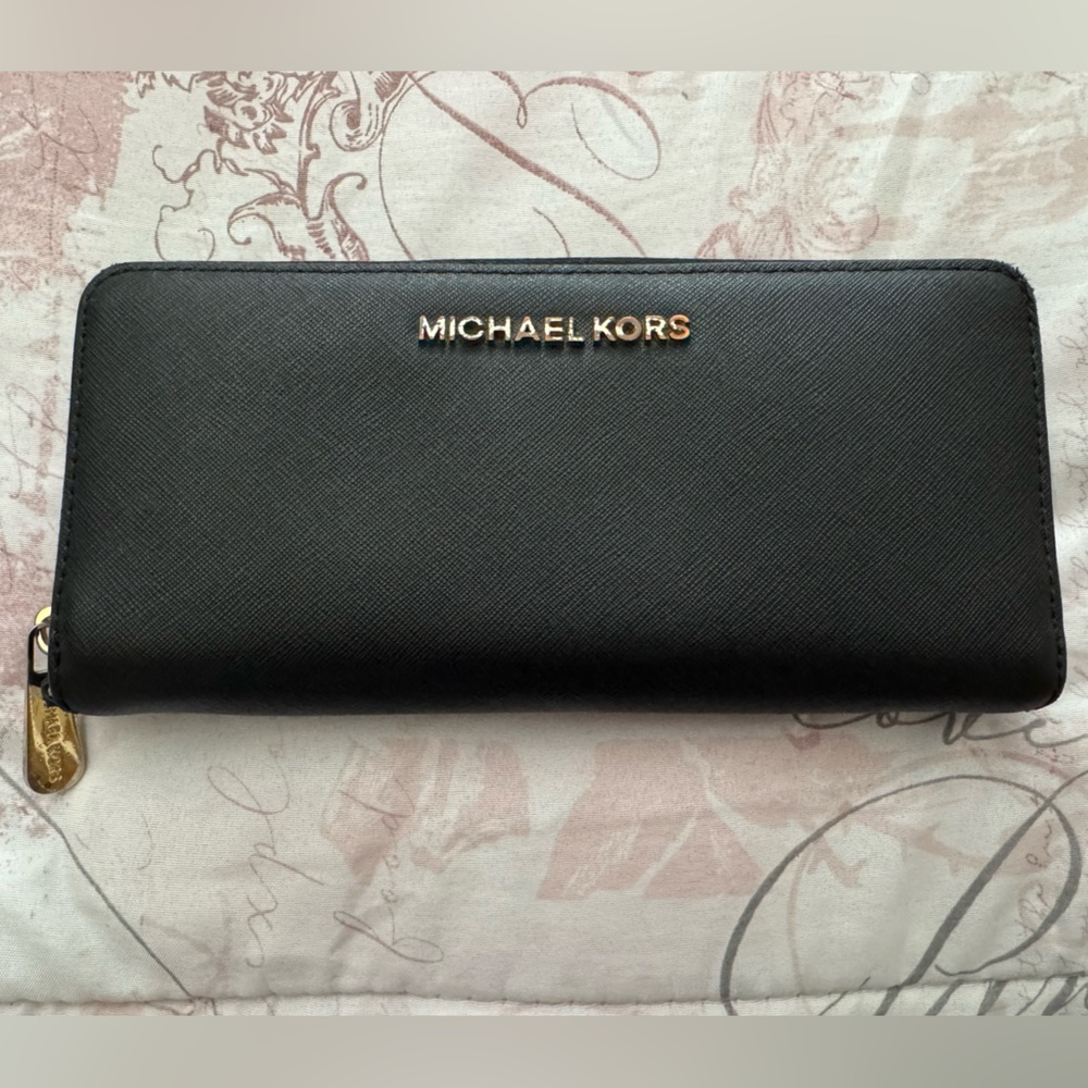 Michael Kors Black Leather Wallet - Authentic